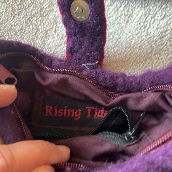 Colorful Felt Handbag - Picture 2 of 7